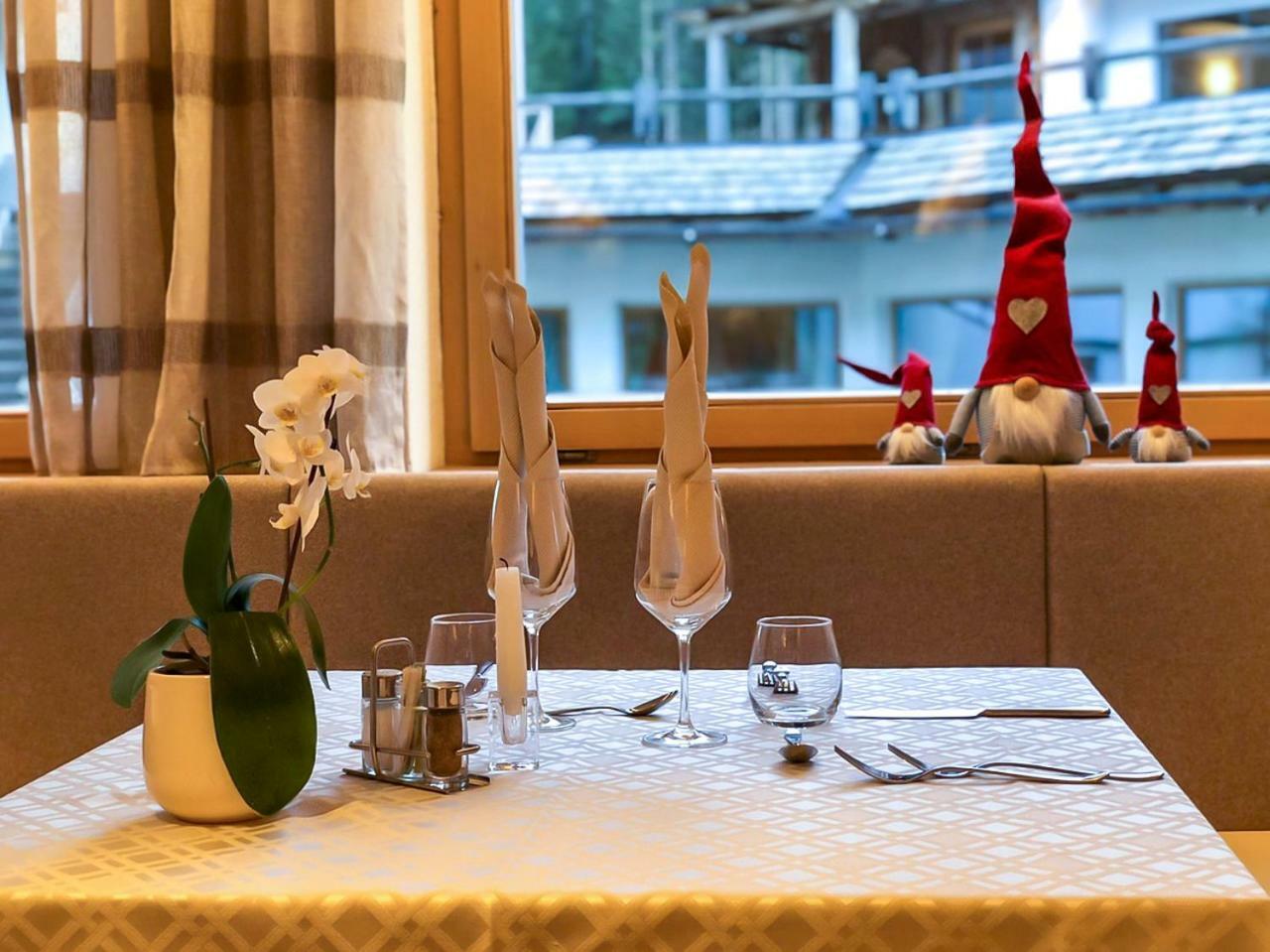Hotel Cristallo - Wellness Mountain Living Badia  Extérieur photo